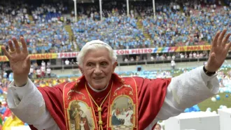 Dalle diocesi, la Chiesa cattolica in Italia piange Benedetto XVI