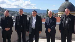 I vescovi della Conferenza Episcopale della Bosnia Erzegovina. Al centro, il Cardinale Vinko Puljic, arcivescovo di Sarajevo / Conferenza Episcopale di Bosnia Erzegovina
