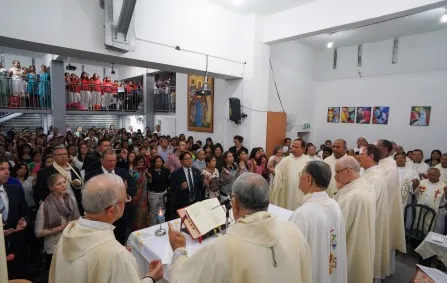 Una celebrazione nel centro Nostra Signora del Valore |  | http://catholic.co.il/