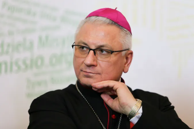 l  Segretario dell’Episcopato Polacco Vescovo Artur Miziński |  | Episcopato polacco 