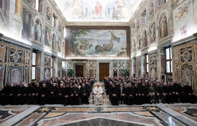 Papa Francesco con i docenti e gli studenti |  | Vatican Media / ACI Group 
