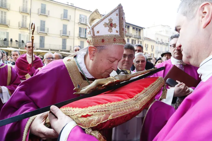Il vescovo di Como Oscar Cantoni |  | Diocesi di Como 