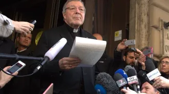 Pell, il Vaticano ha fiducia nella giustizia australiana che ha accettato l'appello 