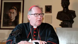 Benedizione delle coppie gay, il Cardinale Eijk spiega perchè non si può fare