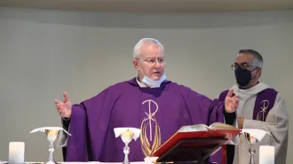 Cardinale Bassetti, una Messa per le vittime della pandemia. "Non dobbiamo dimenticare"