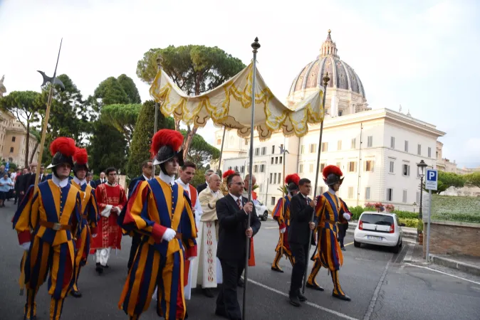 Alcuni momenti della celebrazione per la Festa dei Protomartiri |  | Pontificia Accademia Cultorum Martyrum