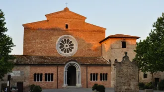Abbazia Chiaravalle di Fiastra, non tornernanno i monaci cistercensi 