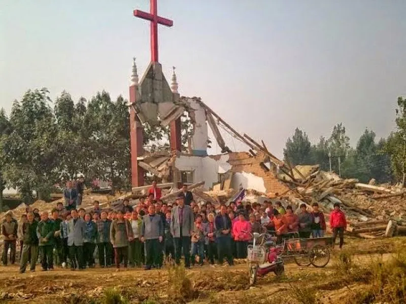 Resultado de imagem para churches demolished in china