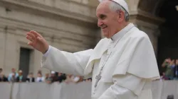 Papa Francesco durante una udienza generale, marzo 2013 / Stephen Driscoll / Catholic News Agency