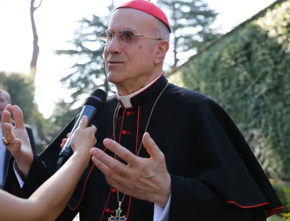 Cardinal Tarcisio Bertone | Cardinal Tarcisio Bertone, agosto 2014, Giardini Vaticani | Catholic News Agency