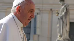 Papa Francesco in Piazza San Pietro  / Bohumil Petrik/CNA