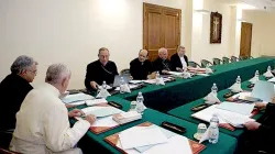 Una passata riunione del Consiglio dei Cardinali / Vatican Media