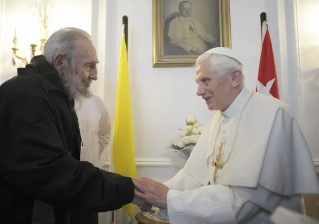 Papa Benedetto XVI incontra Fidel Castro nel marzo 2012 |  | OR/CPP