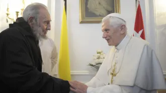 Francesco arriva Cuba sulle orme di Giovanni Paolo II e Benedetto XVI