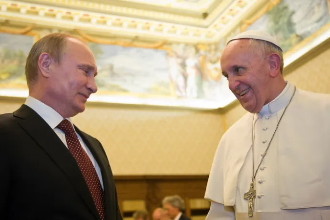 Papa Francesco e Vladimir Putin, 25 novembre 2013 |  | ©POOL/CATHOLICPRESSPHOTO