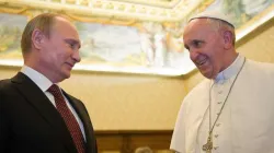 Papa Francesco e Vladimir Putin, 25 novembre 2013
 / ©POOL/CATHOLICPRESSPHOTO