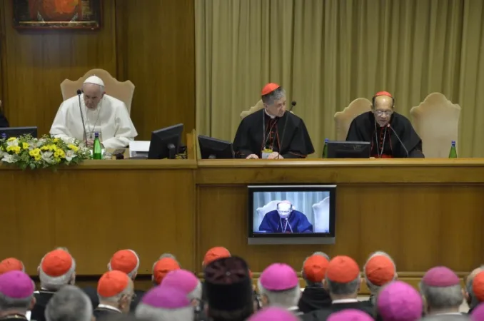 La relazione del cardinale Gracias |  | Vatican Media