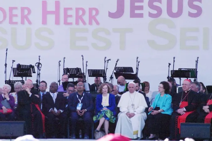 Incontro del Papa con il Rinnovamento  |  | Dicastero Laici Famiglia e Vita