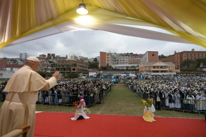 Il Papa incontra i religiosi e le religiose del Madagascar  |  | Vatican Media / ACI Group