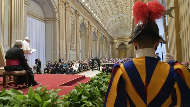 L'udienza di Papa Francesco nell'Aula delle Benedizioni  |  | Vatican Media / ACI Group