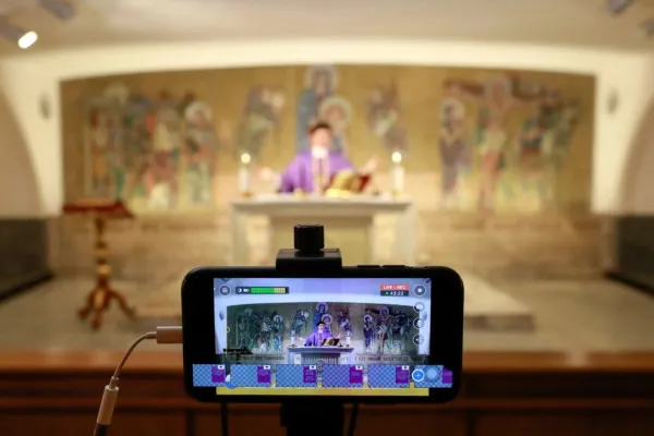 Una Messa trasmessa in streaming / Vatican News