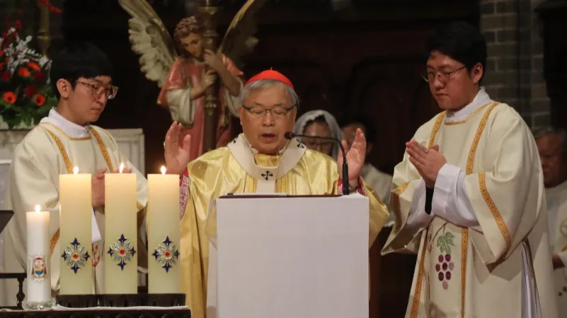 Il Cardinale Yeom, arcivescovo di Seoul, durante una celebrazione | Vatican News 