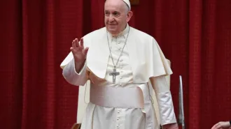 Il Papa alla Congregazione di San Michele Arcangelo: "Occorre essere uomini di comunione"