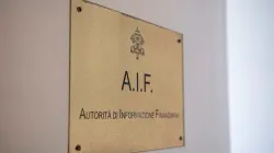 La targa degli uffici dell'Autorità di Informazione Finanziaria in Vaticano / Vatican News
