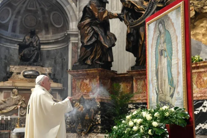 Papa Francesco e la Madonna di Guadalupe |  | Vatican Media / ACI group