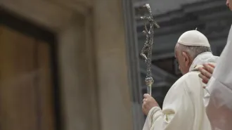 Il Papa: "I Magi furono in grado di vedere al di là dell’apparenza"