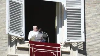 Il Papa ricorda: "Con il diavolo non c'è dialogo possibile, solo la Parola di Dio"