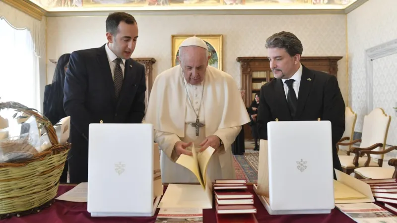 Il Papa con i Capitani Reggenti della Repubblica di San Marino |  | Vatican Media / ACI Group
