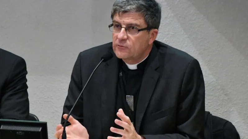 Arcivescovo Moulins de Beaufort | L'arcivescovo Moulins de Beaufort di Reims, presidente della Conferenza Episcopale Francese  | Vatican News