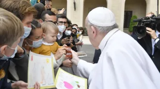 Papa Francesco: "Quando preghiamo dobbiamo essere umili"