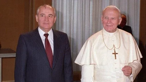 Giovanni Paolo II e Gorbacev in Vaticano  |  | Osservatore Romano