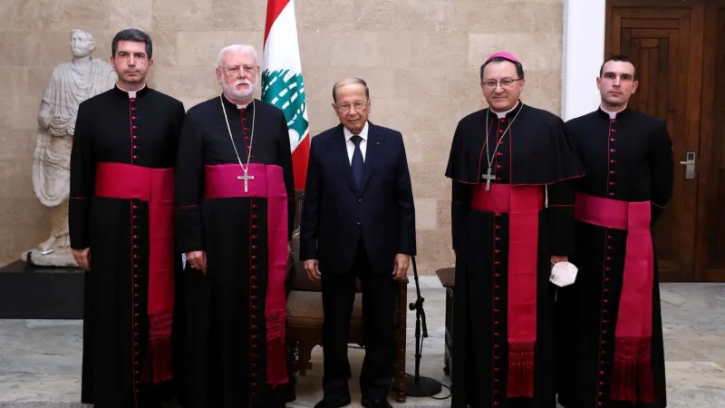 L'arcivescovo Gallagher con il presidente Aoun in Libano | Vatican News 