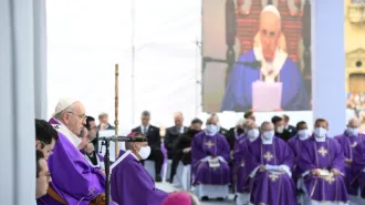 Papa Francesco, preghiamo pensando alla tragedia umanitaria della martoriata Ucraina