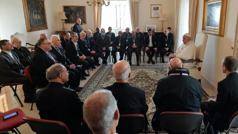 Viaggio apostolico a Malta, incontro Gesuiti |  | Vatican Media / ACI Group