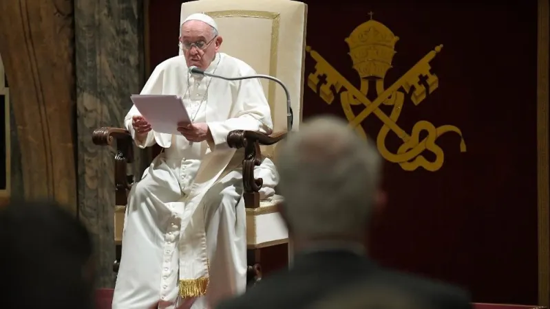 Papa Francesco durante una udienza  | Vatican Media 