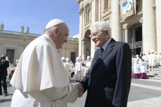 Papa Francesco e Sergio Mattarella  |  | Vatican Media 