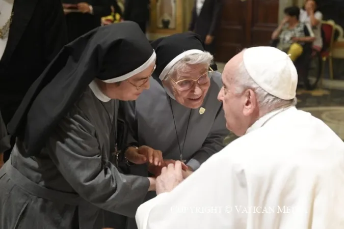 Papa, Udienza alla Famiglia Orionina |  | Vatican Media / ACI Group