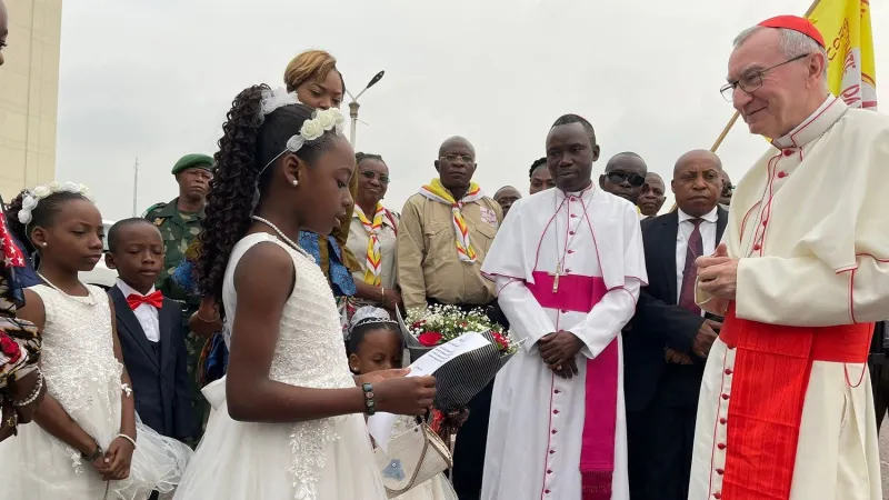 Cardinale Pietro Parolin | Il Cardinale Parolin prima della Messa del 3 luglio a Kinshasa | Salvatore Cernuzio / Vatican News