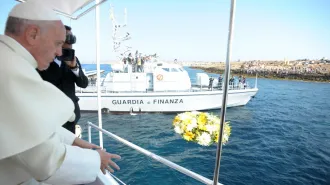 Papa Francesco affronta le condizioni dei lavoratori del mare