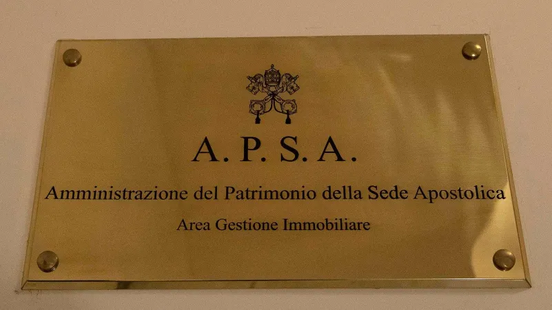 La targa dell'APSA all'ingresso della sede dell'Amministrazione del Patrimonio della Sede Apostolica | Vatican News