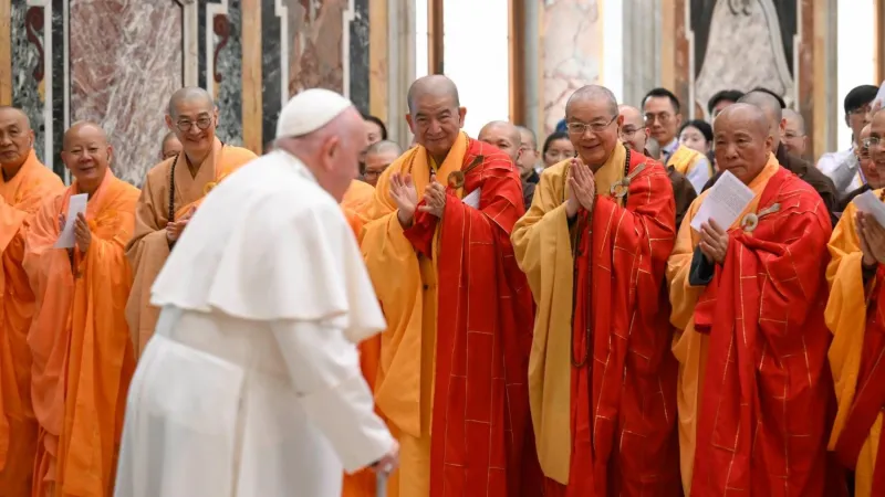 Papa Francesco e i monaci buddisti di Taiwan in Vaticano |  | Vatican Media