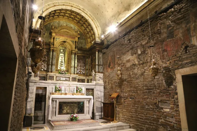 La Santa Casa di Loreto |  | www.santuarioloreto.va