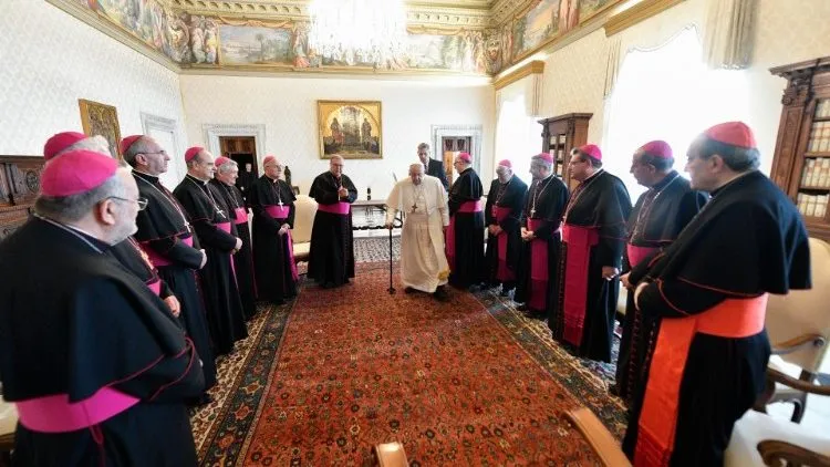 Il Papa con i Vescovi di Abruzzo e Molise