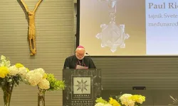 L'arcivescovo Paul Richard Gallagher durante la lectio magistralis all'Università Cattolica di Zagabria, 31 maggio 2024 / Vatican News