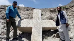 La croce rinvenuta a Skardu / Mondo e Missione
