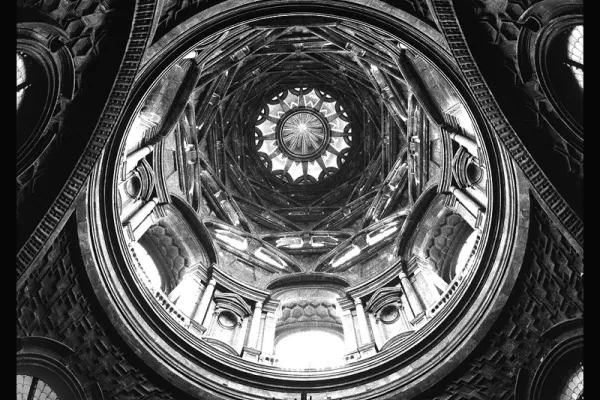 La cupola della Cappella della Sindone, che riaprirà il prossimo 27 settembre / Wikimedia Commons